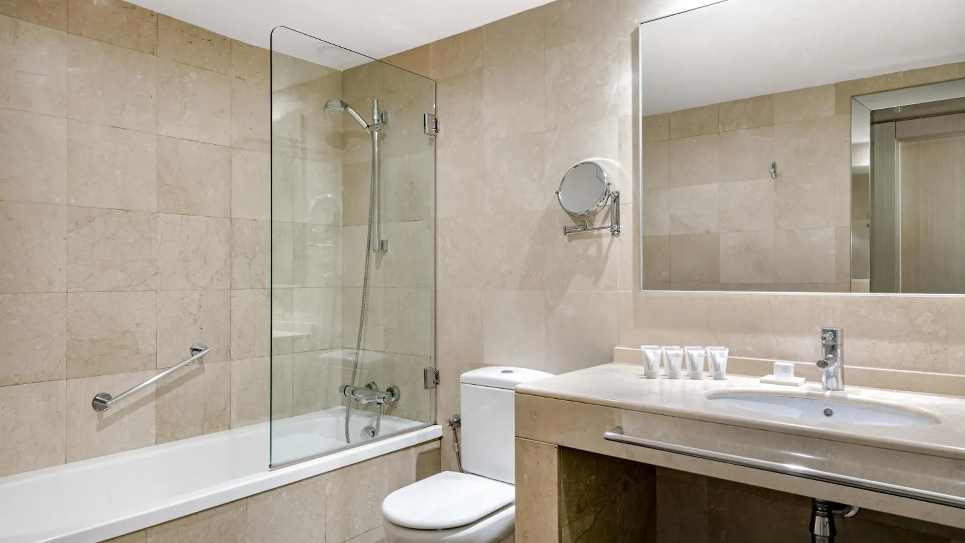 Ac Hotel Victoria Suites By Marriott Barcelona 4*,