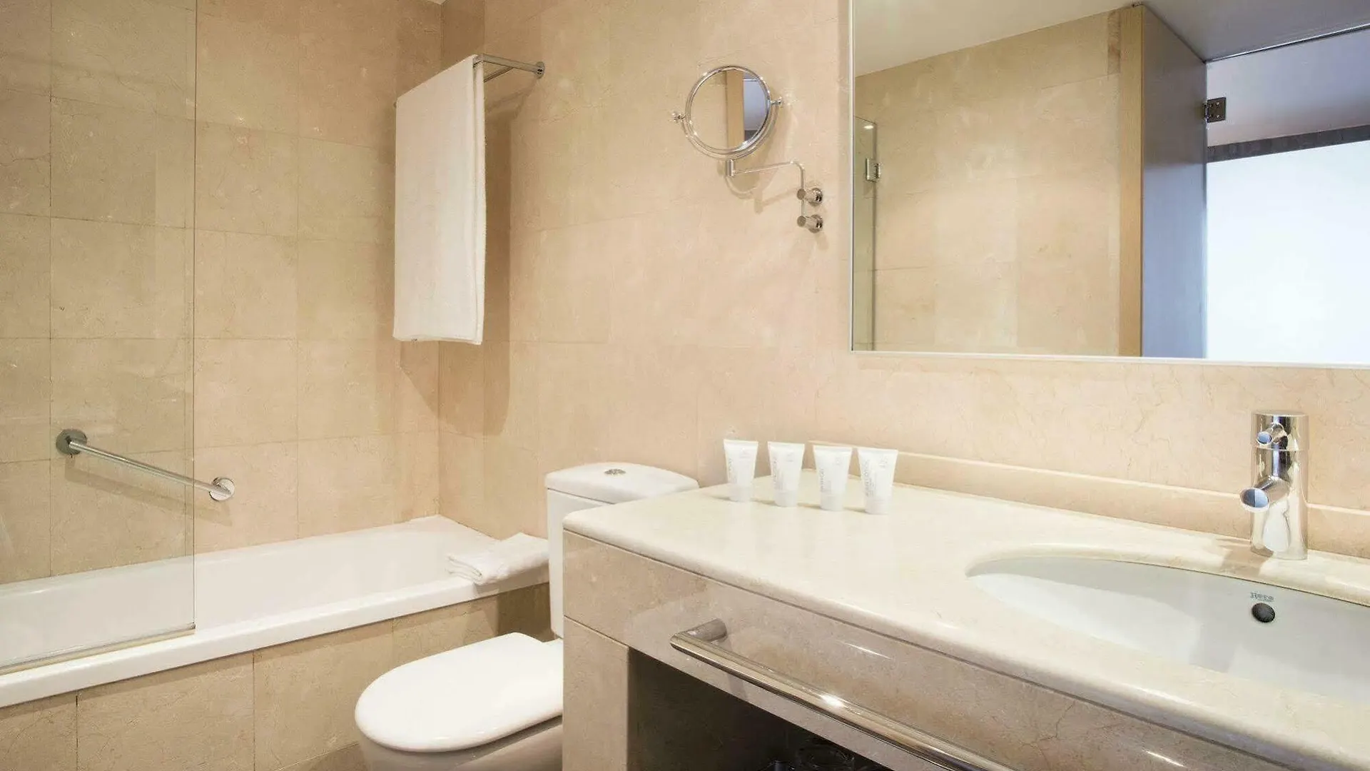 Ac Hotel Victoria Suites By Marriott Barcelona 4*,
